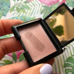 NATA cream eyeshadow in discontinued Mykonos